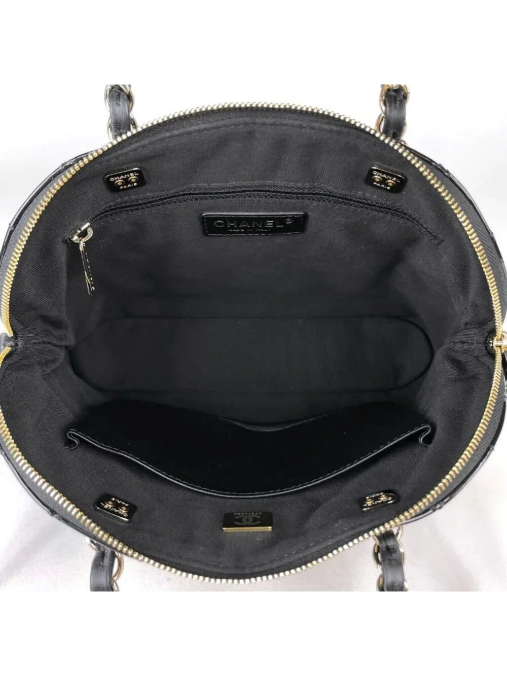 Chanel CC Logo Handbag Chain 2-Way Enamel Patent Leather Black